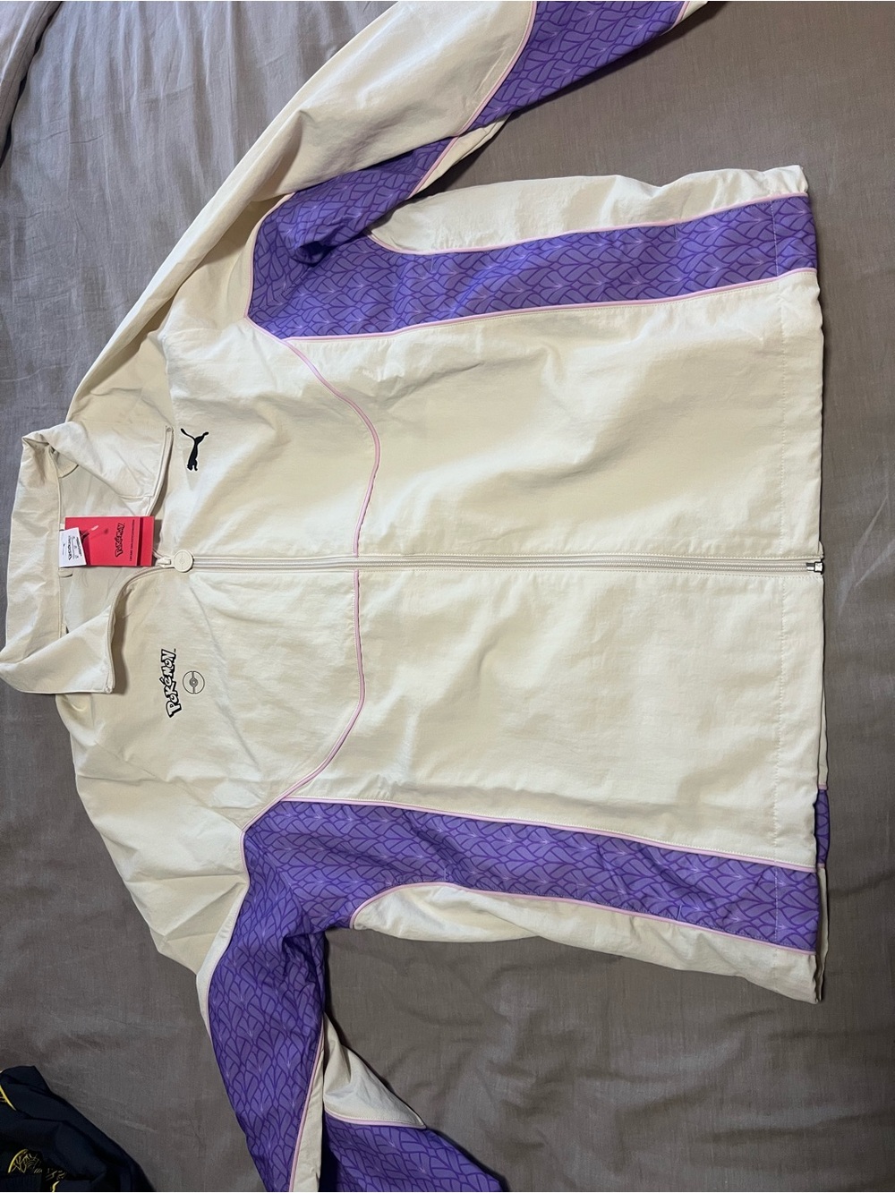 Mens puma Pokemon track jacket (634916 87) size XL